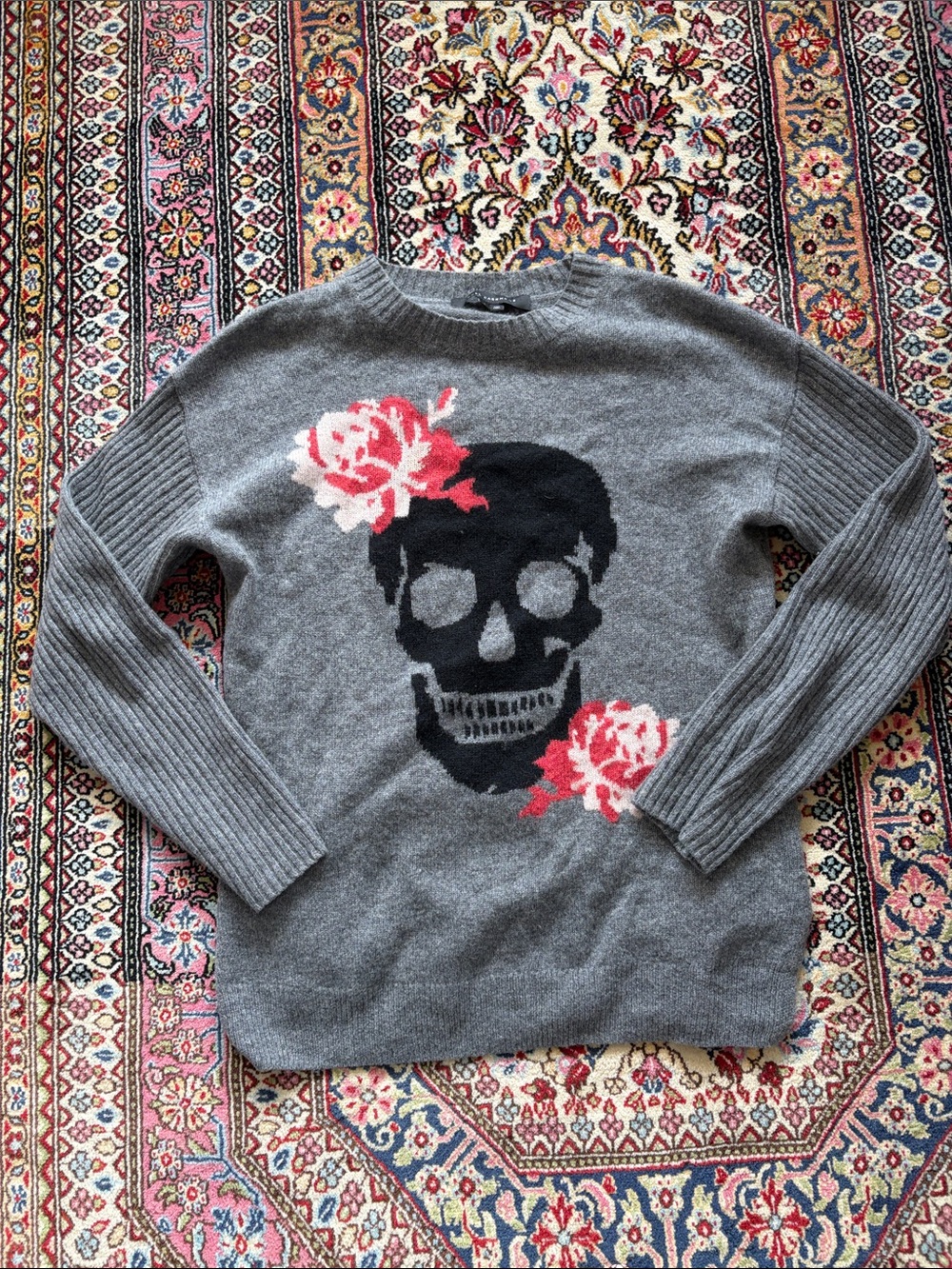 Skull Cashmere Gray Crewneck Sweater with Black Skull and Pink Roses
